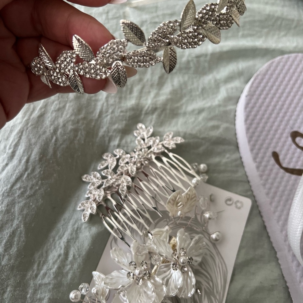 Bridal Set - Picture 2 of 4